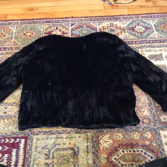 EUC black j.lo faux fur jacket - Picture 8 of 8